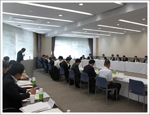 総会